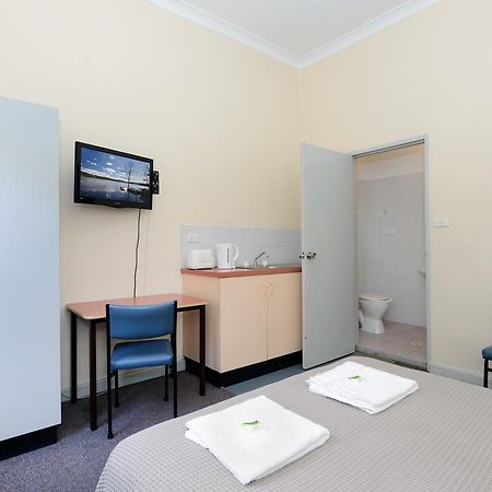 Parade Lodge Sydney Esterno foto